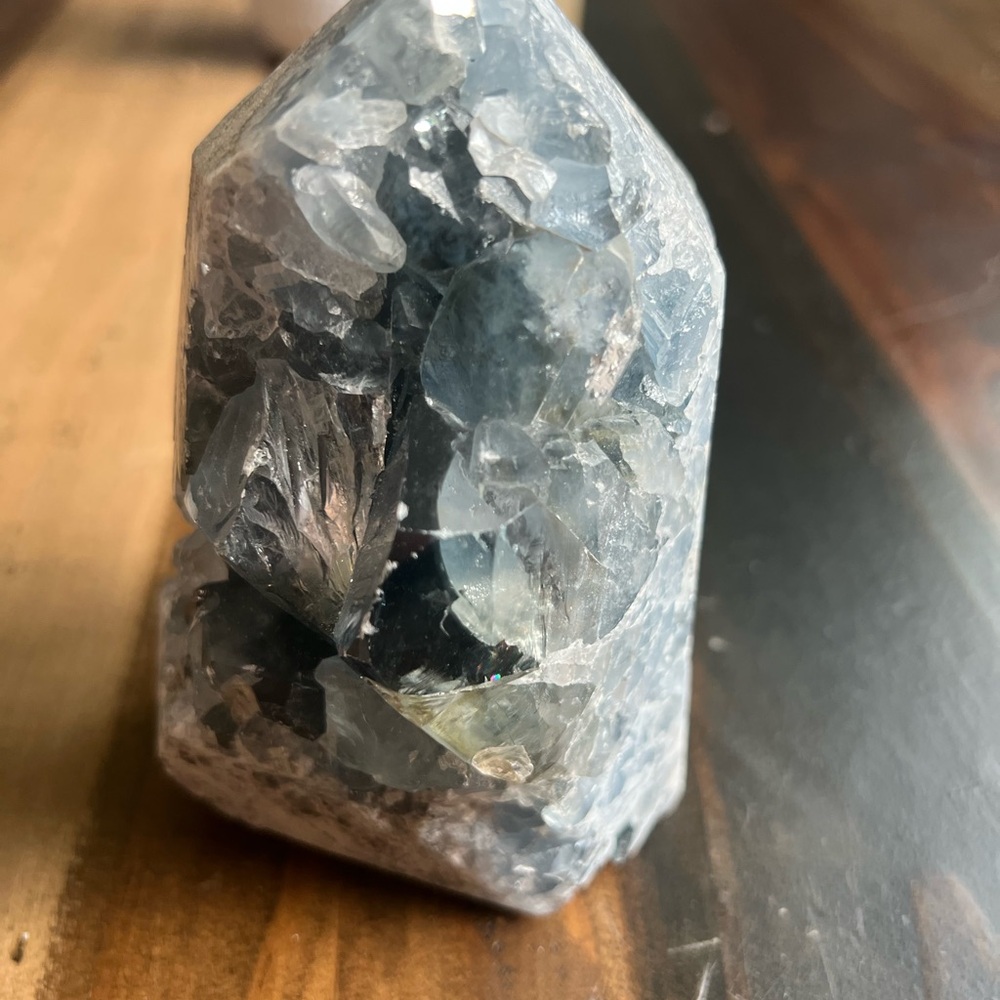 ✨Blue Calcite Crystal Geode✨ - Picture 2 of 7